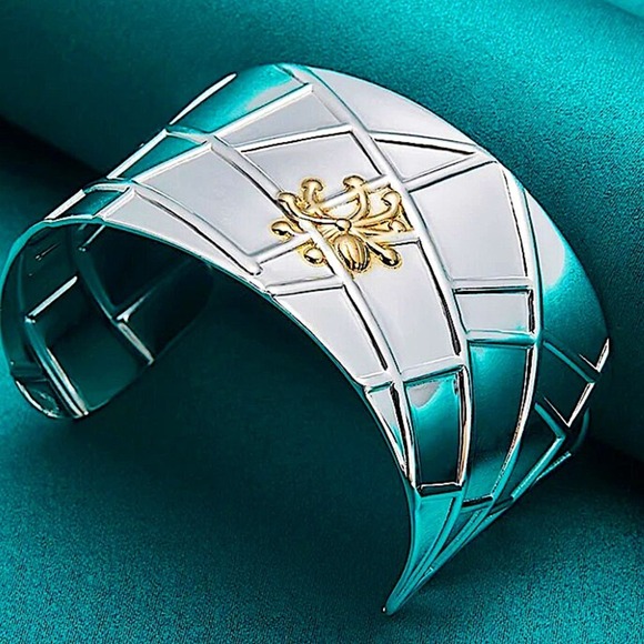 Sterling Silver Wide Bangle Gold Spider Two Tone Bangle Luxury Bracelet - Picture 6 of 12